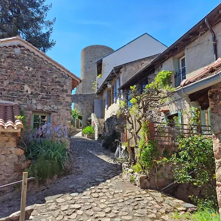 Terre D'oyali Parque de Campismo Saint-Rirand